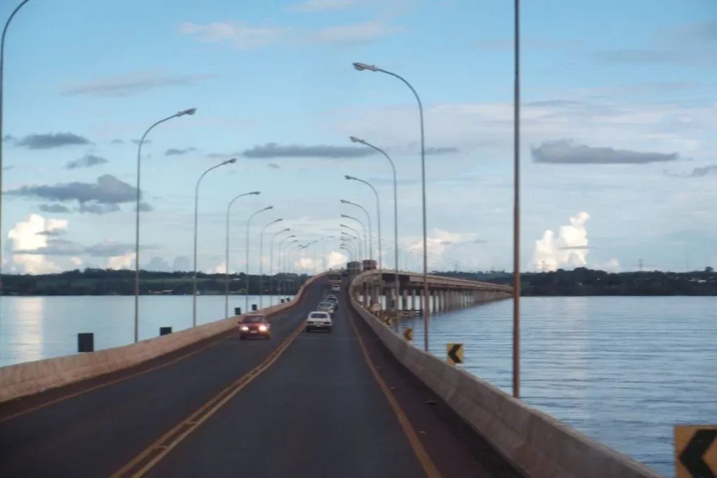 Obras de artes especiais-Ponte Ayrton Senna (PR/MS)